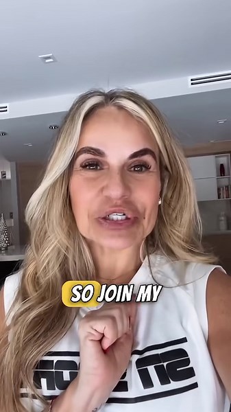 How to lose weight and tone your body after 40. #womenover40 #summerbody