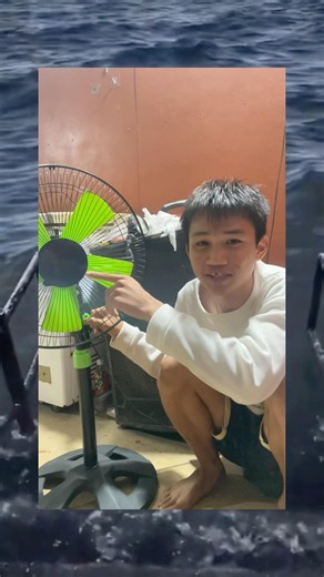I enabled the fan-activation mode in this video