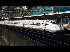 小田原駅に到着する東海道新幹線N700系 J2編成(N700S)