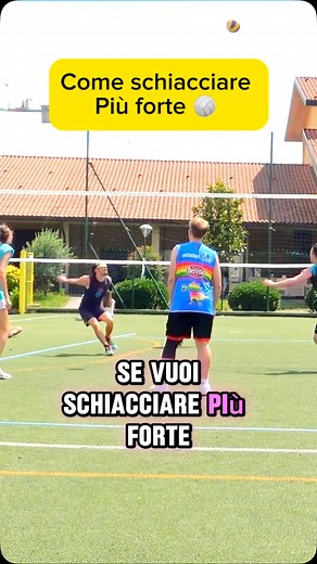 21K views · 510 reactions | Si vedono sempre esercizi pliometrici per le gambe, ma se invece la sfruttassimo per velocizzare la parte alta e saltare di più ?   se vuoi saltare fino a 20+ cm in più: link in bio  io:171 cm jump: 110 cm  #jump #verticaljump #volleyball #pallavolo #beachvolley #beachvolleyball #tutorial #spike #schiacciata | Ace Jumper | Facebook