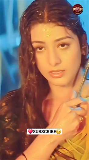 Bheegi Hui Hai Raat ❤️ | Sangram Movie Song | Ajay Devgn, Karisma Kapoor | 90s Romantic Song #shorts