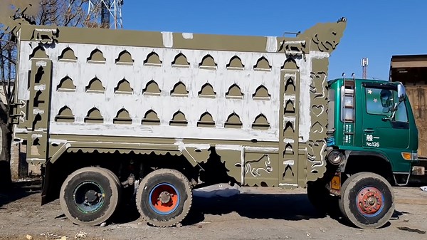 Complete Tipper Body Making with Paint and Interior Detailing