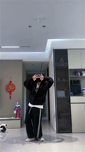 A Glimpse into Everyday Life: Essentials Unveiled