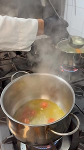 352K views · 9.7K reactions | Restiamo a sua completa disposizione...