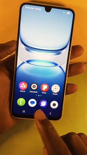 559K views · 13K reactions | Le secret cachés sous le bouton central de ton Samsung #astuceandroid #Samsung #boutonsamsung #astuce #france | Smarttipsfr | Facebook