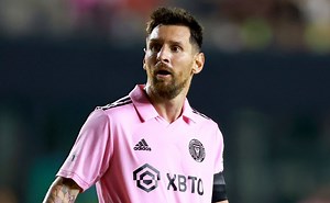 Video: Messi's foul that cost him first yellow card at Inter Miami