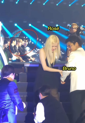 K-Pop Idols React to Rosé and Bruno Mars Encounter