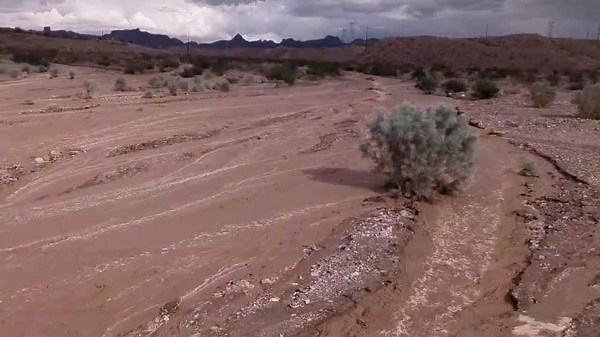 Flash floods bring muddy waters to Nevada, USA