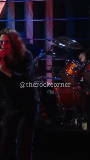 Metallica And Ozzy Osbourne Perform "Iron Man" Live #metallica #ozzyosbourne #classicrock