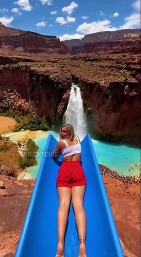 🌊💪 This is insane! I’ve never felt anything like this before! #AvaSkyDive