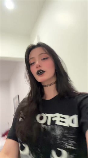 Athena Kami: OnlyFans Leaks and Sexy Content