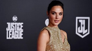Gal Gadot’s journey to quitting cigarettes: ‘I was no role model’