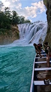 2.1M views · 25K reactions | Paradisíaco destino. #mexico #virals #nature #viralreelsシ #adventure | Cascada El Meco SLP | Facebook