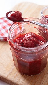 28K views · 18 reactions | STRAWBERRY PRESERVES  It’s a full strawberry bonanza in our kitchen and these preserves made without pectin are next level! On toast, yogurt, even ice cream it’s like the sweetest concentrated scoop of strawberries you’ve ever tasted! ⁣ ⁣ Recipe link in bio @weelicious  https://weelicious.com/strawberry-preserves/ | weelicious | Facebook