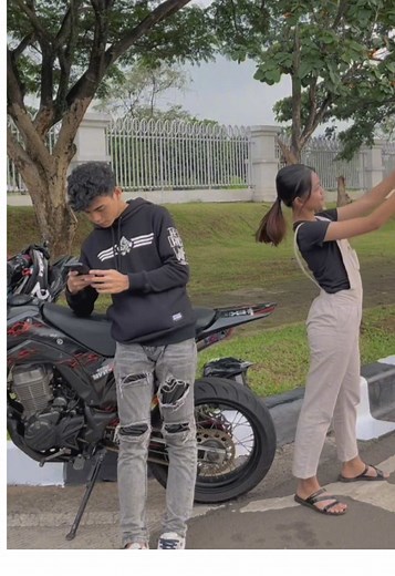 Prank Gombal Cewek Supermoto yang Menghibur