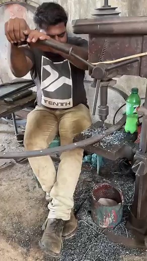 Watch the Machine Work Its Perfect Rhythm. #machine #shortsreels | Manufactory | Facebook