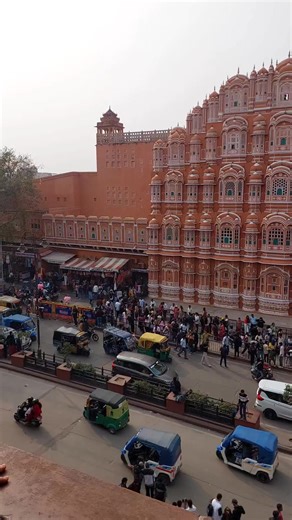 Exploring Hawa Mahal: Jaipur's Architectural Marvel