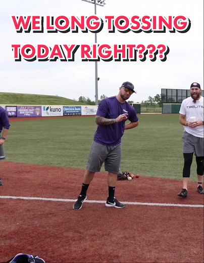 Mastering Long Toss Techniques for Baseball