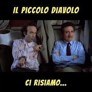 "Mettetevi d'accordo: qui manca un biglietto..." Flavio Bonacci, Roberto Benigni, Giacomo Piperno e Stefania Sandrelli - Fan Il piccolo diavolo --------------------- 20 ottobre: Giornata internazionale del controllore | Lo Scrigno del Cinema