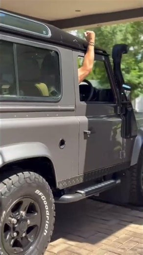 High Five! This beautiful Defender 90 Puma received 5 unique upgrades during its visit to UF