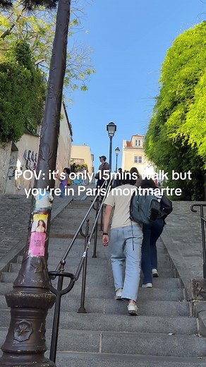 Montmartre 15-Min Walk Guide — Paris Stairs & Views