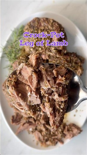 Crockpot Leg of Lamb #slowcooker #crockpot #legoflamb
