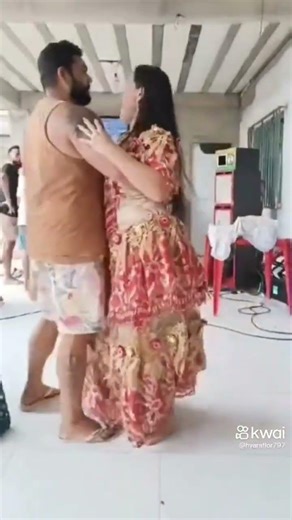 Acamp de cigano #ciganos #dance #musica #musicacigana #cigana #baralhociganogratis #ciganosdooriente