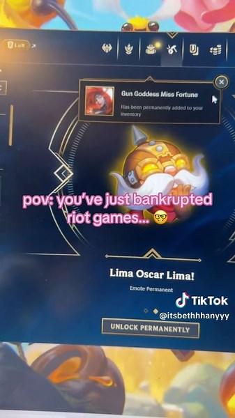 Unlocking Miss Fortune from Hextech Chest in League