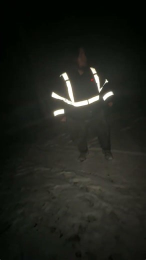 The first 30 seconds of a 15 minute fit of hysterical laughter. Vid credit goes to Alexandria Evans