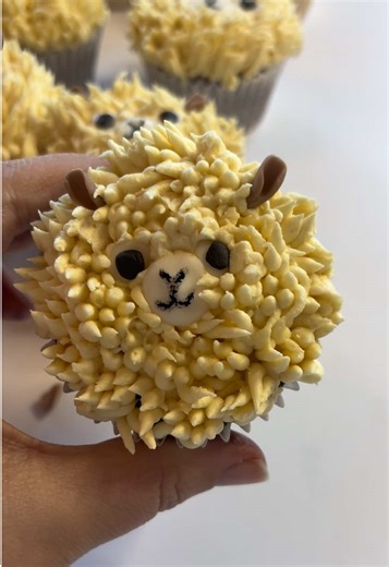 The first time in nearly 4 years of running my business that I’ve had a message from a customer saying I got it wrong! Nothing quite prepares you for that horrible feeling in the pit of your stomach, but my customer was very understanding and there was no love lost🥰 #cupcakes #bakersoftikfok #animalcupcakes #caketok #mistakeshappen