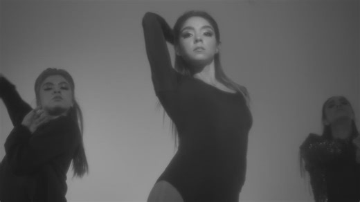 Contemporary choreography in black and white - Free Stock Video