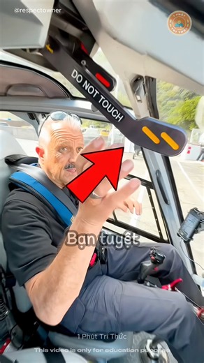 Why you should never touch this lever on a helicopter? 💀⚠️