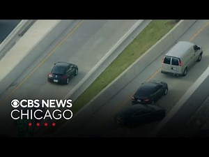 High-speed police chase disrupts 2 Chicago area expressways