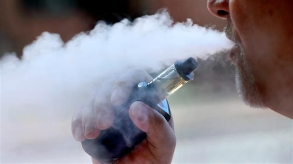 Australia should ‘look at’ New Zealand’s regulated vaping model amid current surge