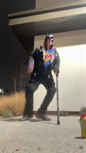 Fit check: which bit of the fit hits hardest: Superman or Batman? #superman #batman #dance #wizardgodsword #darkcrown