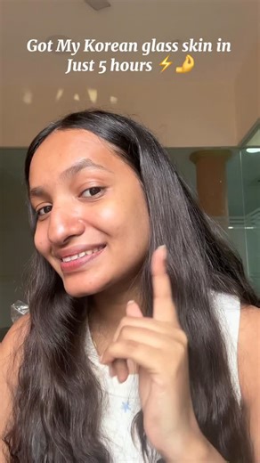 Darshu❤️🧿 on Instagram: "This mask shocked me 🤯✨ I wasn’t expecting this level of glow, but the results after using the Quench Snail Mucin Collagen Boost Mask are honestly insane! @quenchbotanics It gave me: ✨ Glass-skin effect in just 5 hours 💧 Intense hydration that makes skin look fresh & juicy 🐌 Snail mucin + collagen boost for smoother, firmer texture ✨ Fine-line blurring and an instant dewy finish 👀 Transparent mask technology — so satisfying to peel 💍 Perfect pre-wedding glow, even 