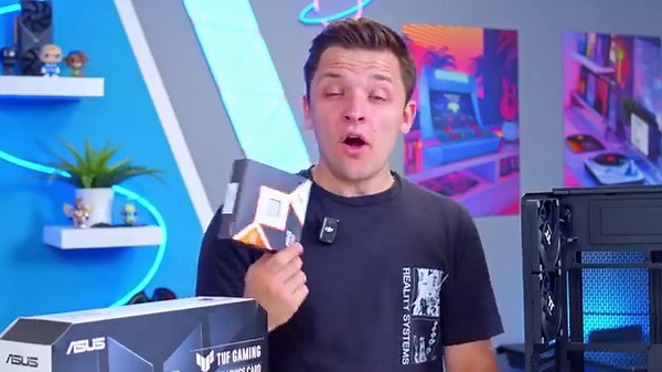 $3000 Gaming PC Build 2025! 😄 [ft. Ryzen 9800X3D & RTX 5080 w/ Benchmarks]