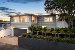 10 Bungalow Avenue, Point Chevalier, Auckland City, Auckland