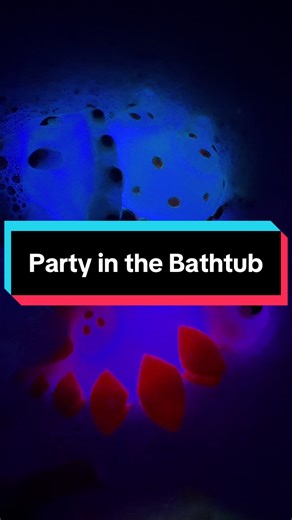 Dinosaur Light up mold free bath toys! Yes please. Let’s party! 💦🦖🎉#creatorsearchinsights @Tub Works Shop