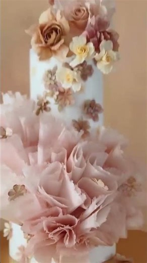 I never knew I needed these ruffles in my life until I made it 🥹💕