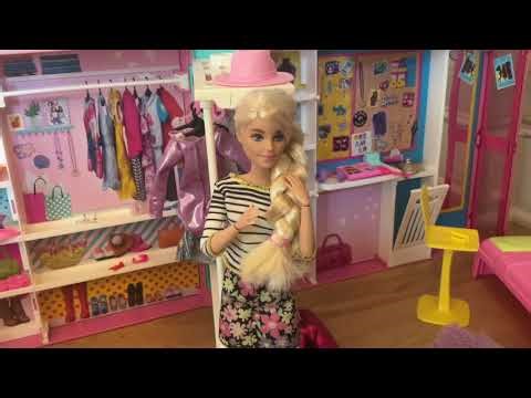 Barbie’s morning routine