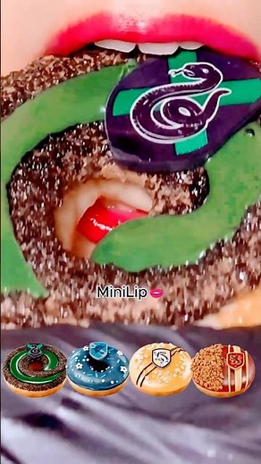 ASMR Harry Potter Donuts Eating Sound 👄✨ 🍩⚡