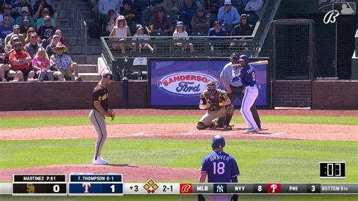 Thompson remolca con hit