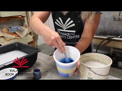 How to Color Pulp in the Paper Making Process - Kalamazoo Book Arts Center