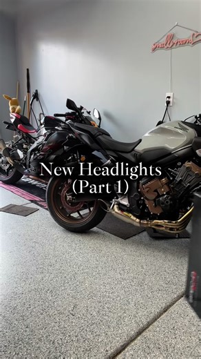Part 1 of installing new @specdtuning headlights: taking the bumper off 🫣 #350z #nissan350z #z33 #vqlife #zociety #specdtuning #carheadlights #headlightupgrade #carinstalls #diycarmods #carbuilds #carmods #projectcar #jdmnation #jdmlife #carlovers #carcommunity #modifiedcars #cartok #carsofinstagram #bumperoff #carprojects | small.vroom
