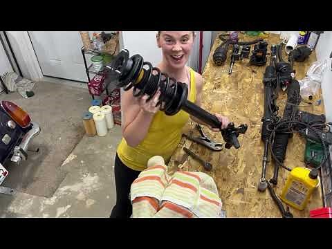 BMW E30 Front Strut Replacement | BMW 325i Convertible Front Strut