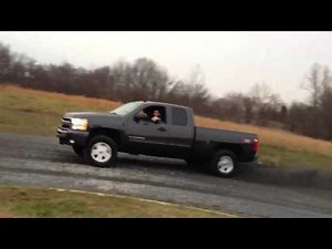 Crazy Silverado Drifting