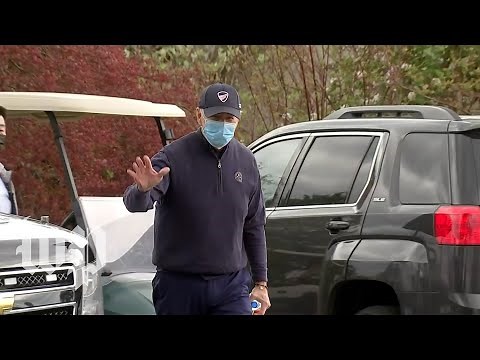 Biden goes golfing in Delaware