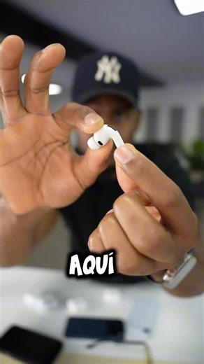 Yendry Cayo on Instagram: "Para que usas el panel Touch de tus auriculares??"