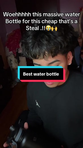 Get your winter body right with this bottle #waterbottle #smartwaterbottle #hydrate #fyp